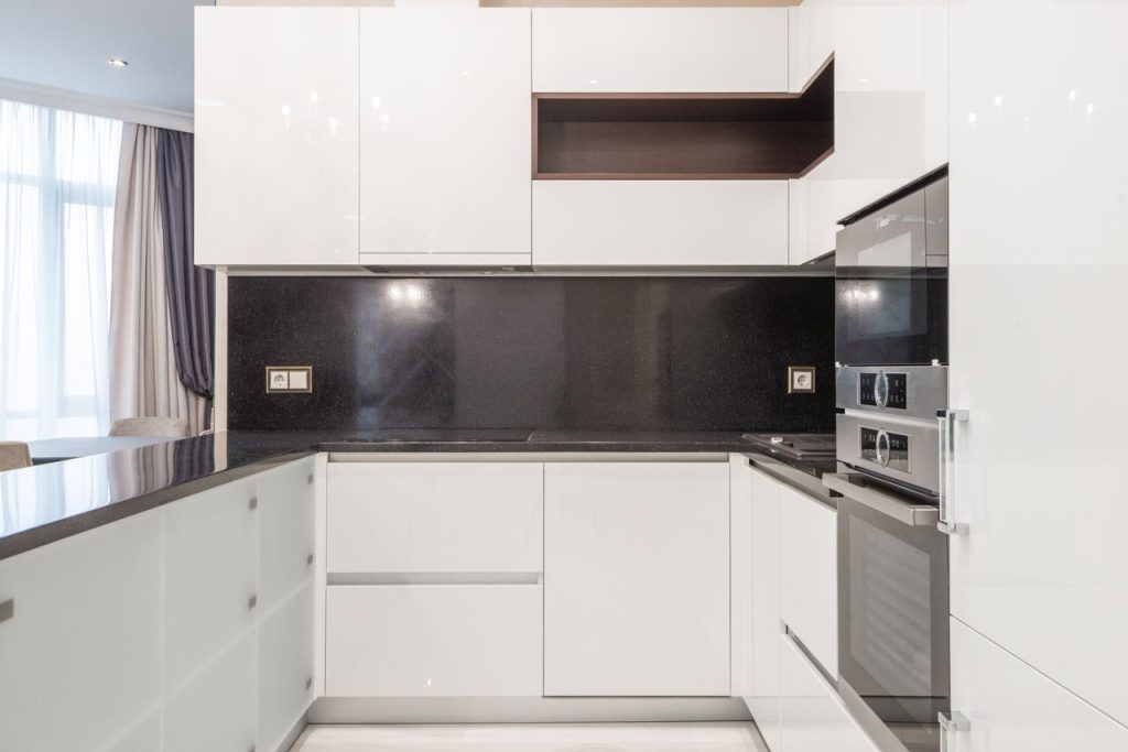 Comment relooker une cuisine sans travaux : le guide 2026